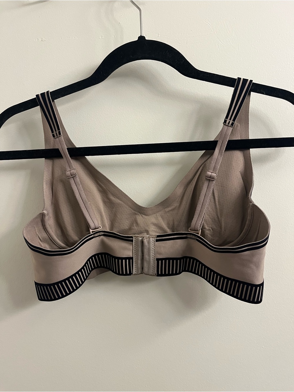Alo Yoga Airlift Line Up Matching Set Sports Bra + Leggings - Picture 9 of 16